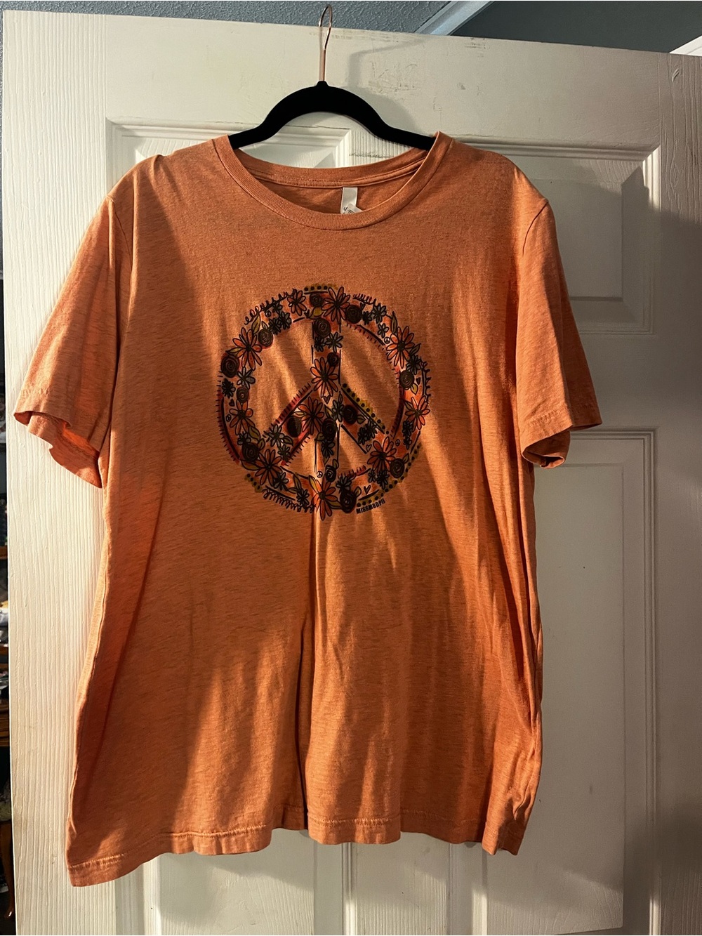 Source Unknown Orange Floral Peace Sign Short Sleeve Tee